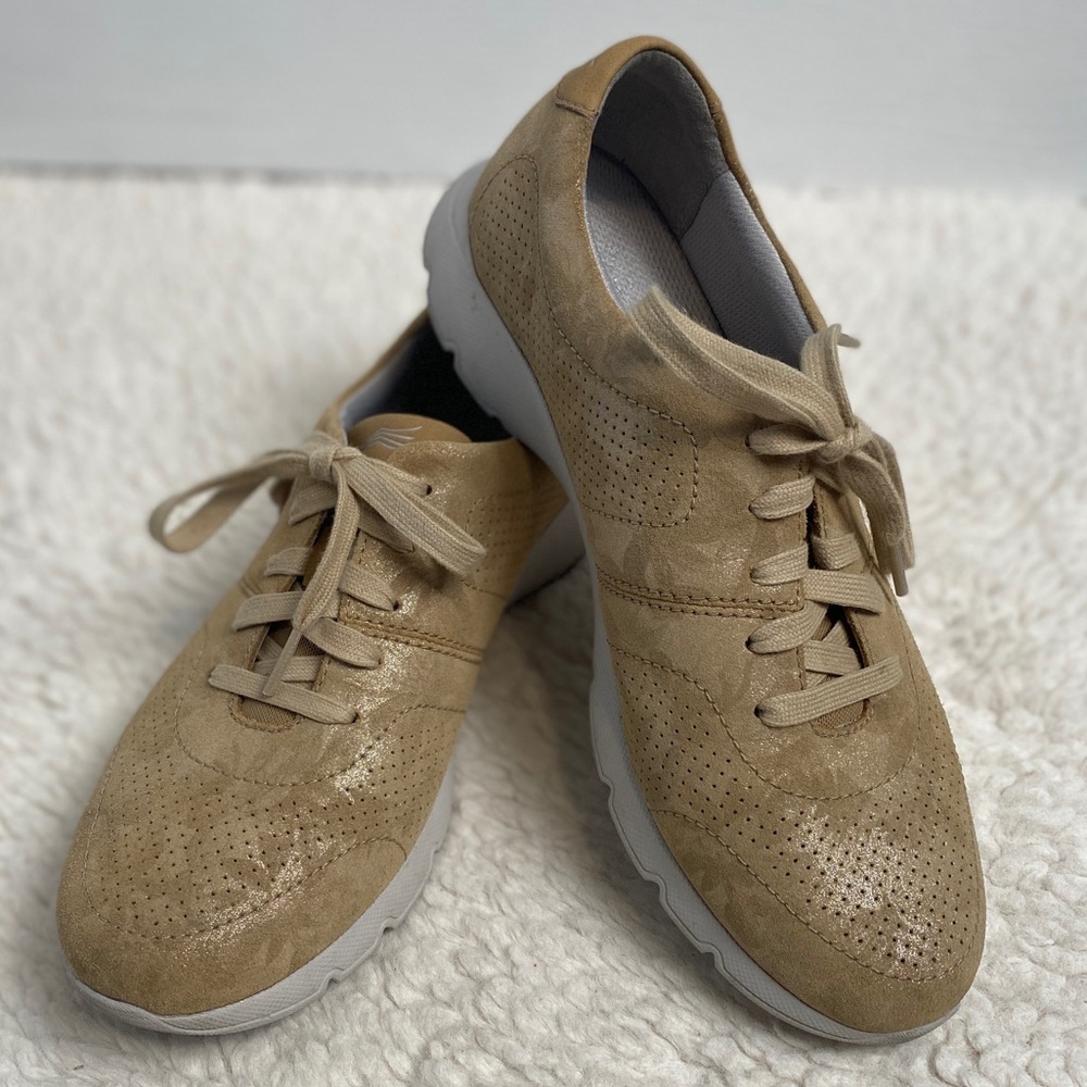 Dansko Alissa Leather Sneakers Women US 10.5 - 11 Golden Tan Milled Nubuck Suede